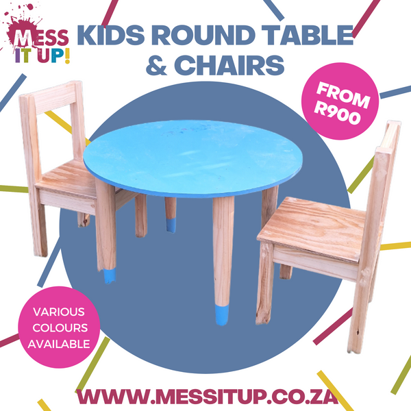 Round Table & Chairs