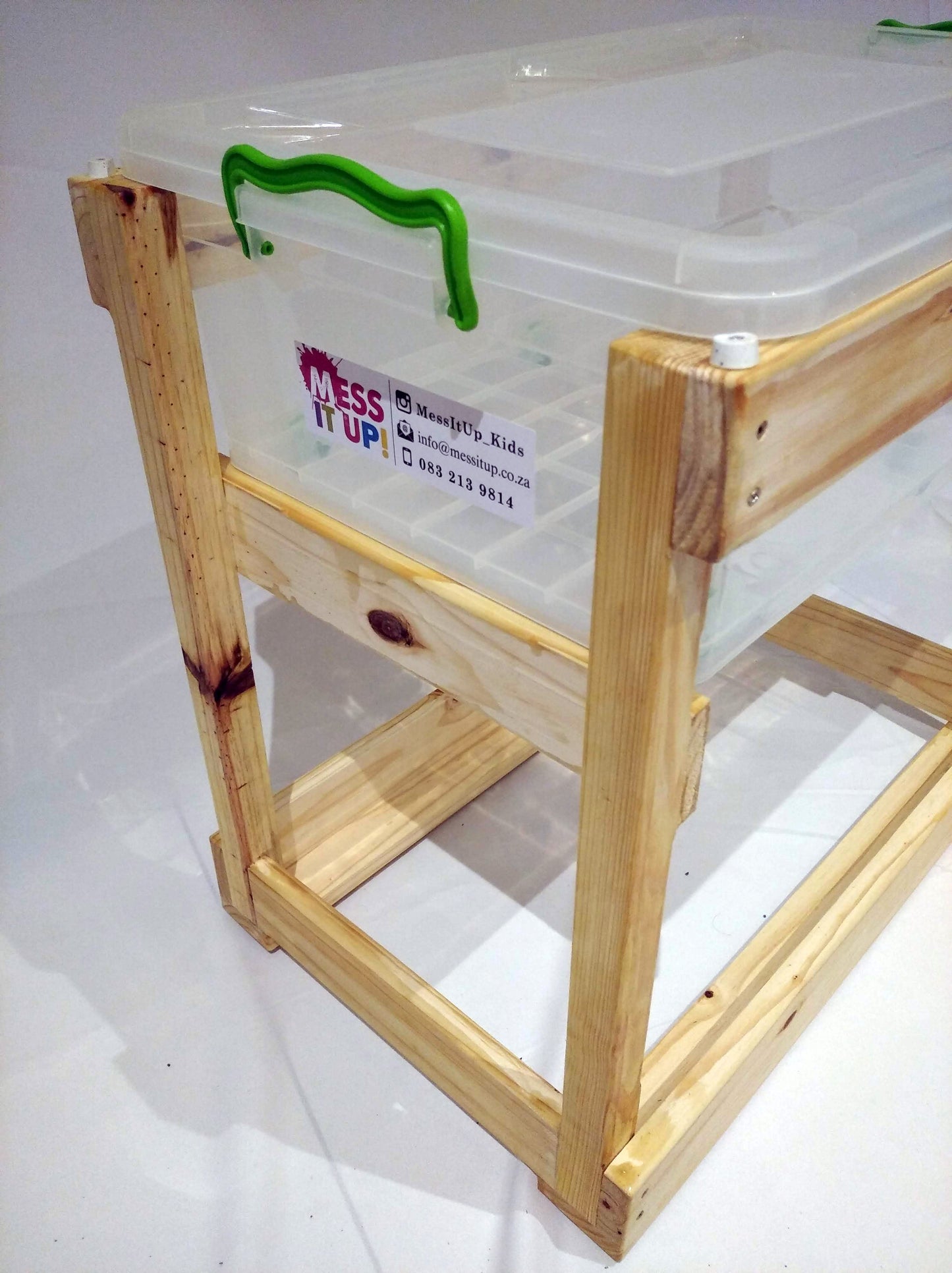 Reversible Water & Sand and Sensory Table - Mess It Up Kids