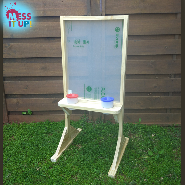 Acrylic Easel with paint pots - Mess It Up Kids