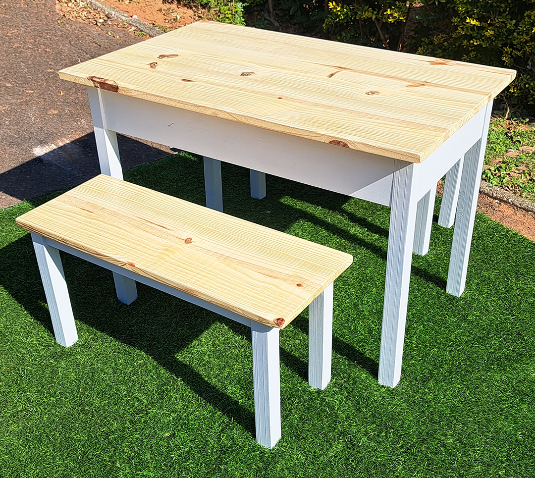 Storage Table with Benches