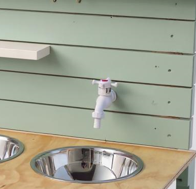 Mud Kitchen - Hose Connection