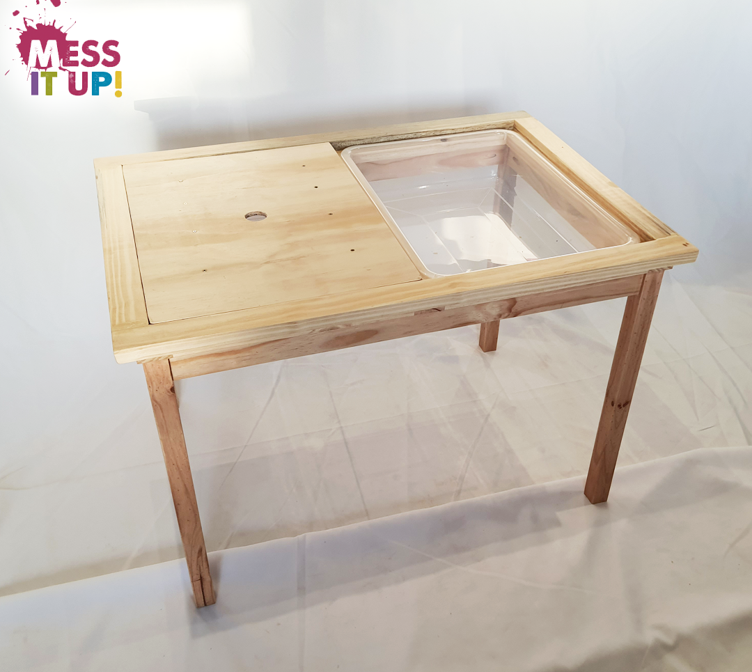 Sensory Table with Lid with chairs - Mess It Up Kids